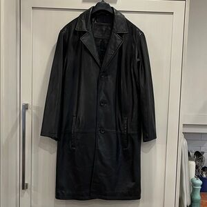 Men's Stonehouse buttery soft Black Leather 3 button front Trench Coat